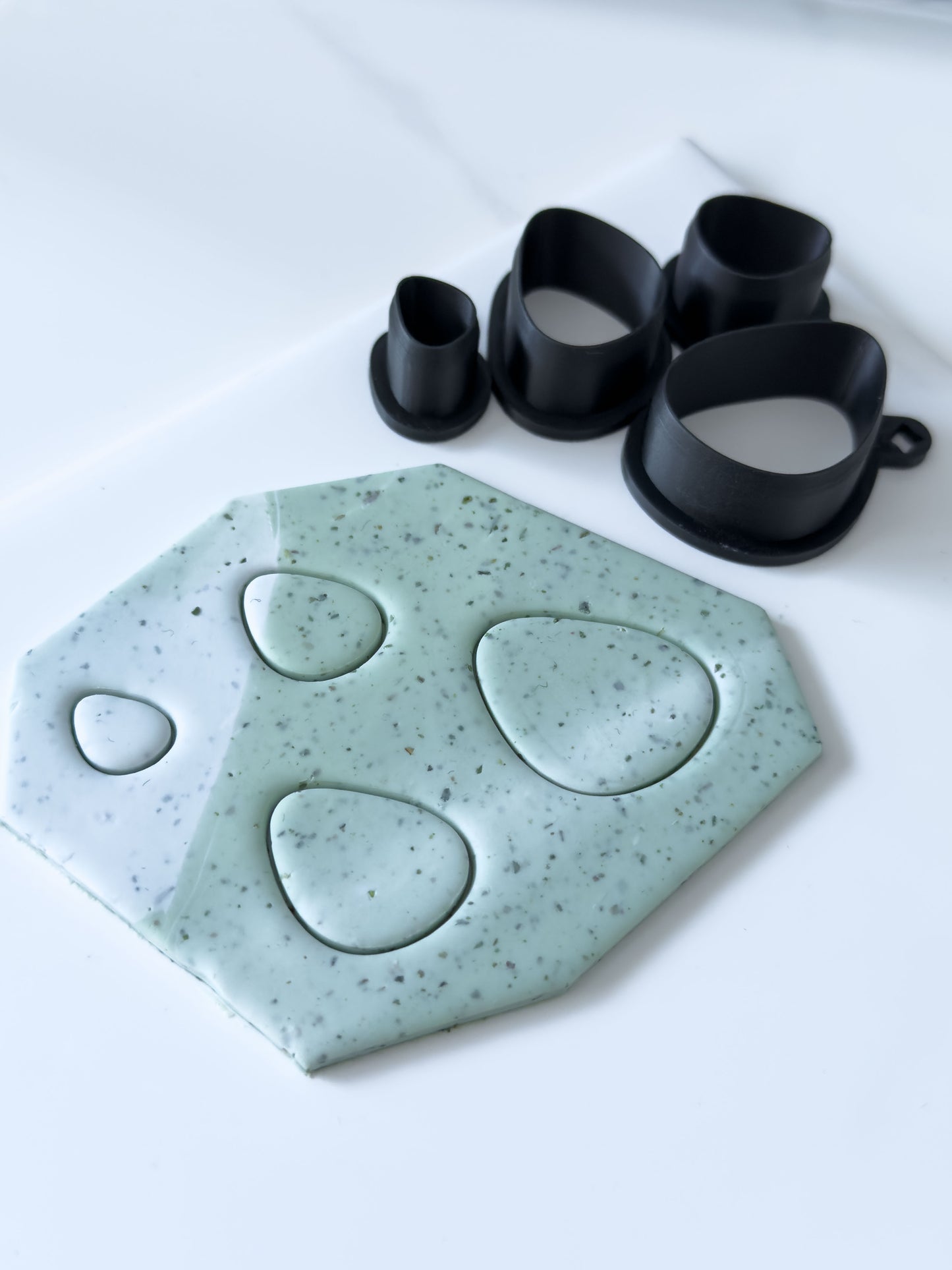 Organic Pebble Polymer Clay Cutter