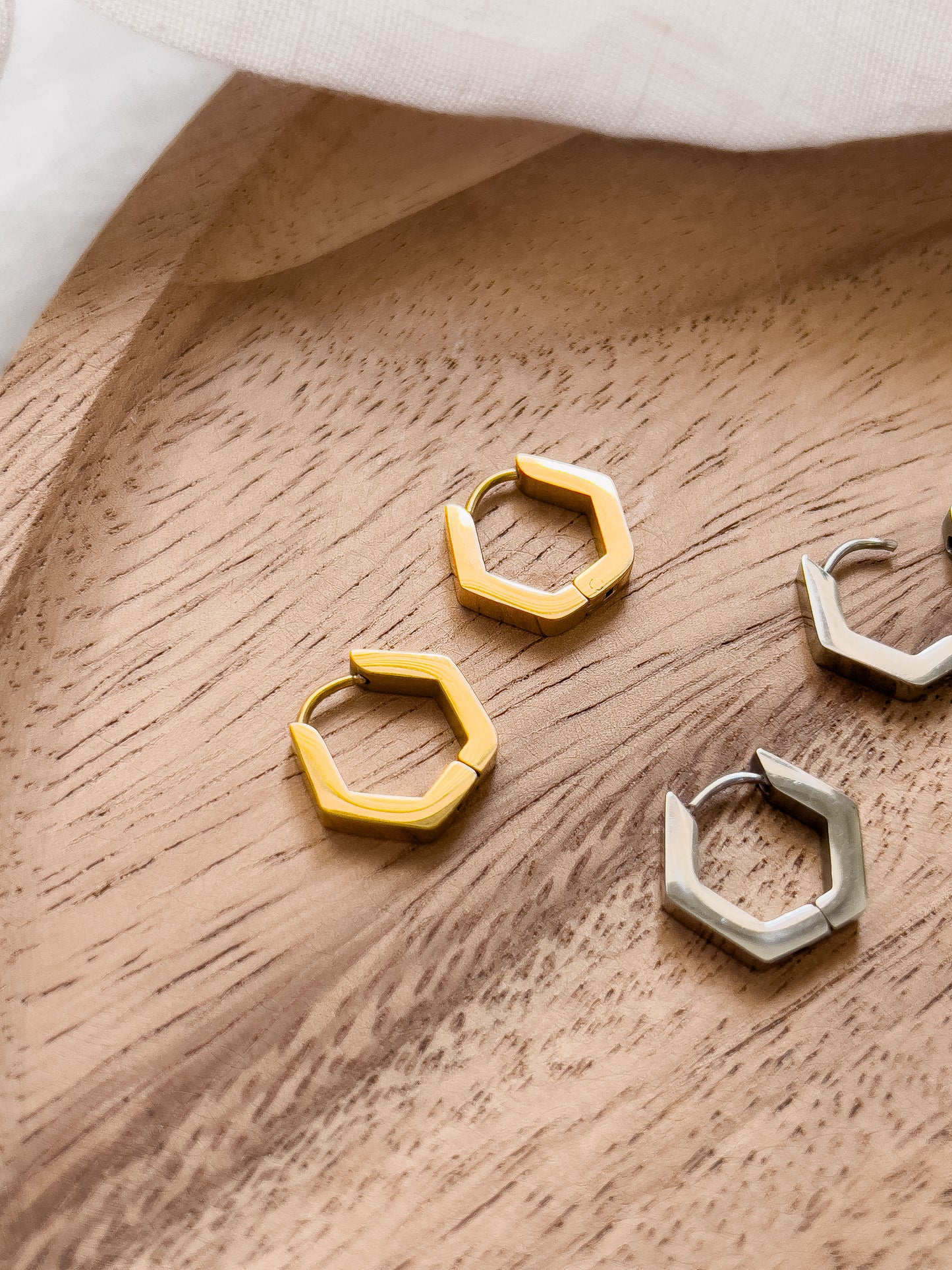 Base Col ✦ HEXA Huggies