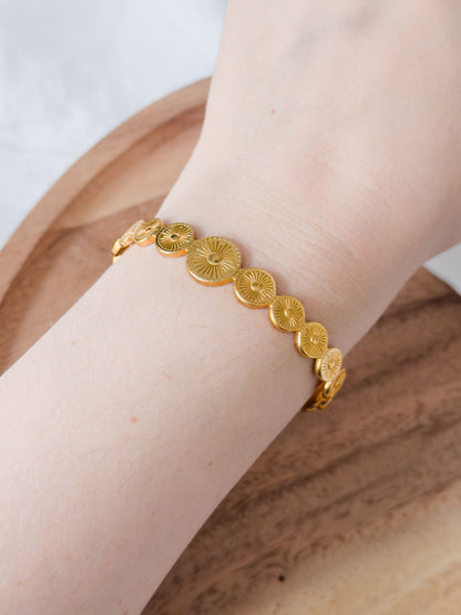 Without Limits Col ✦ Goldener Sonnen Armreif