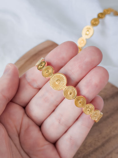 Without Limits Col ✦ Goldener Sonnen Armreif