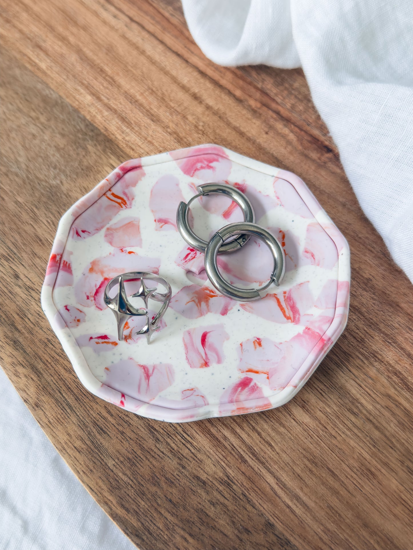 Without Limits Col ✦ Lilac Terrazzo Herz Schmuckschale