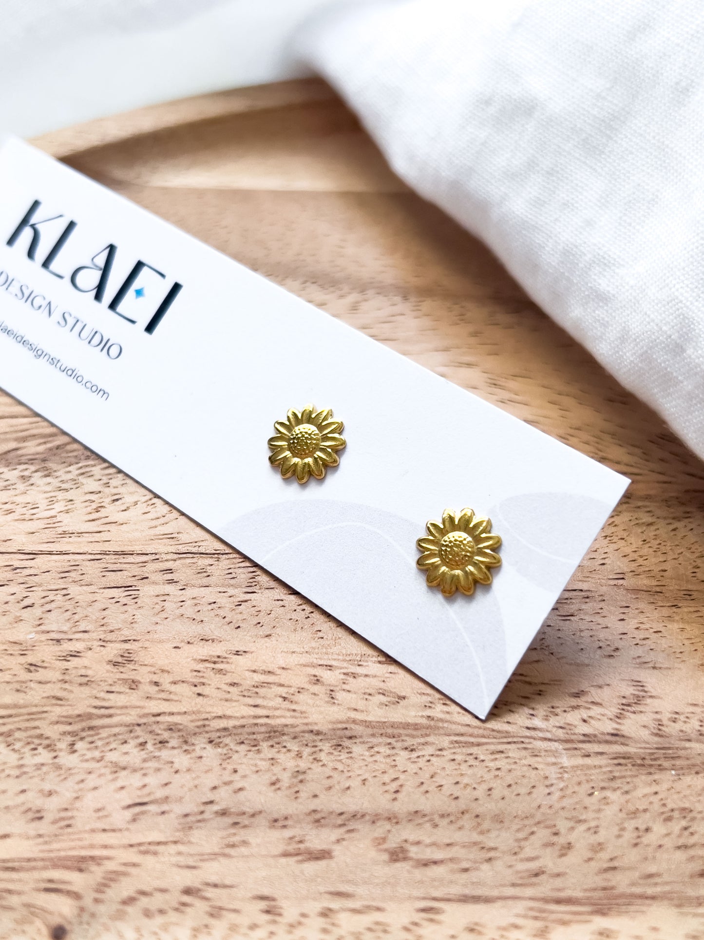 Col R ✦ Goldene Sonnenblumen Ohrstecker