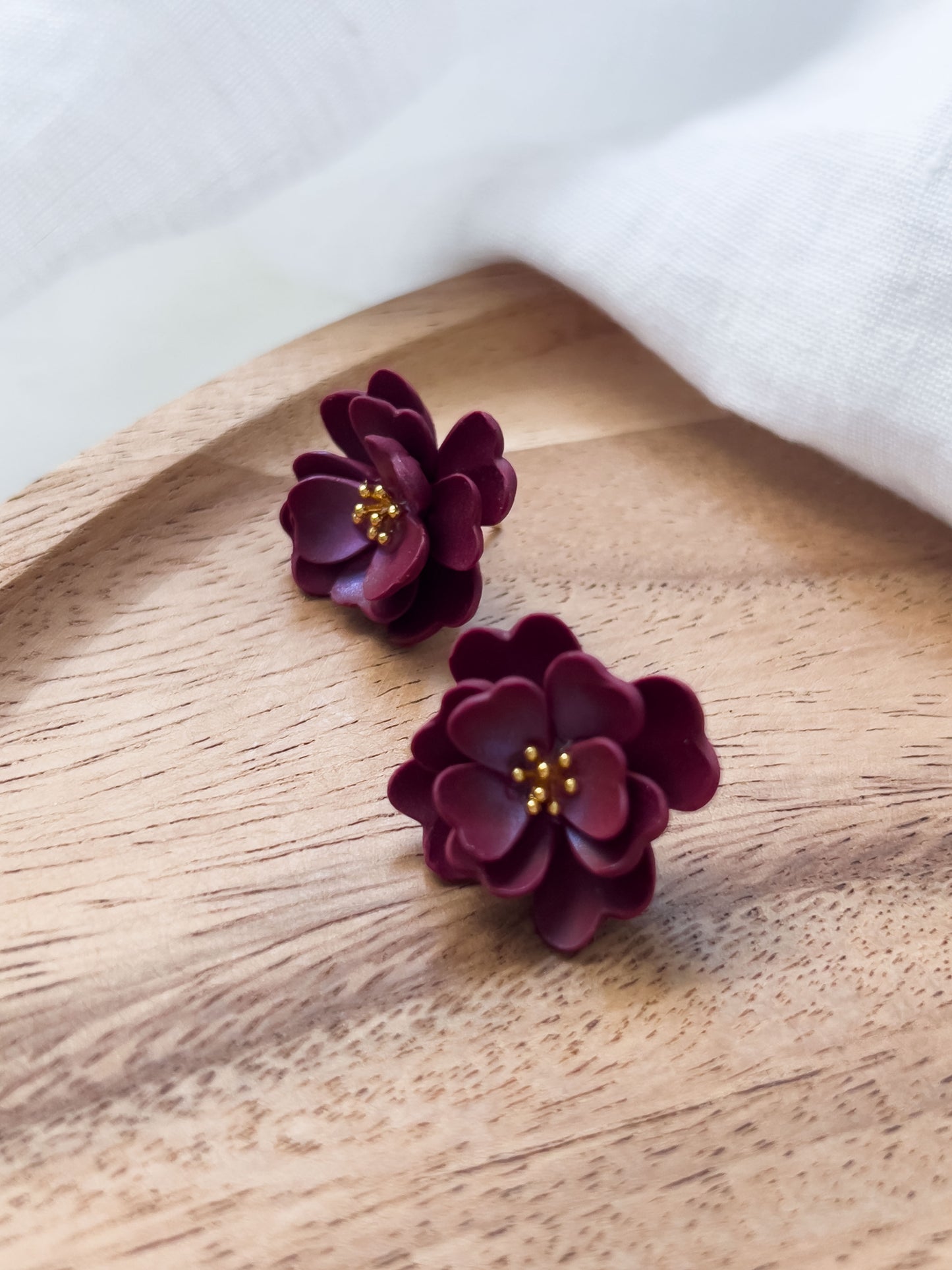 Base Col ✦ HANA Earstuds