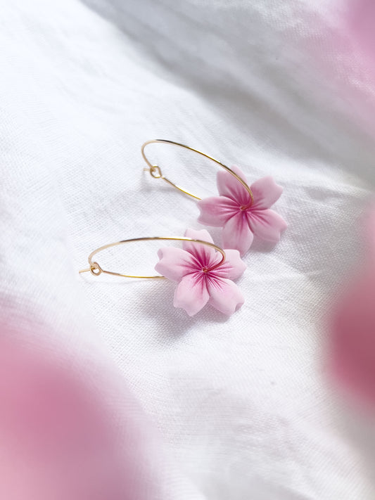 Col J ✦ Kirschblüten Creolen