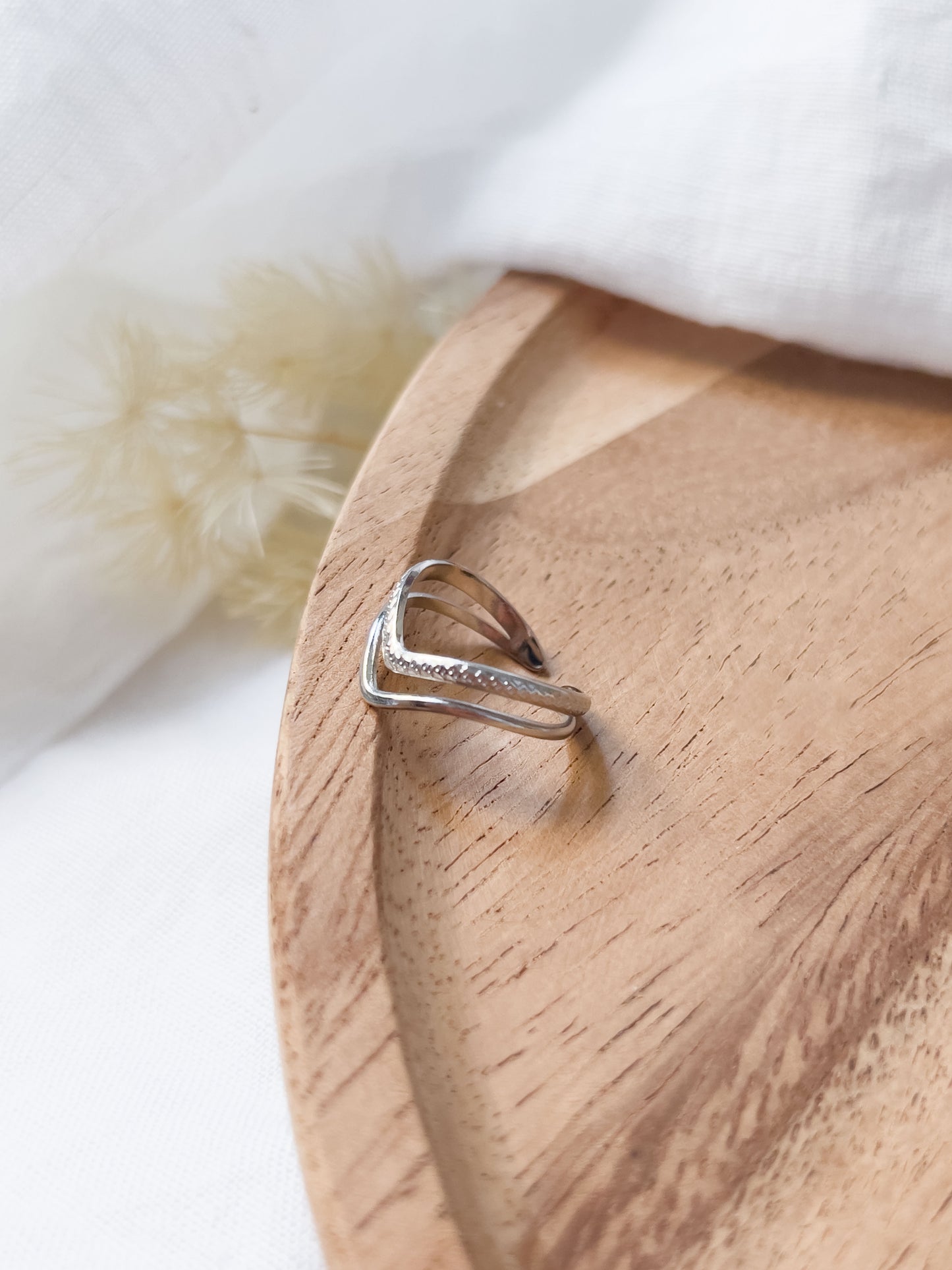 Base Col ✦ VALERIE Ring
