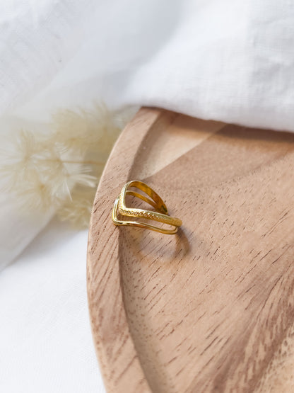 Base Col ✦ VALERIE Ring