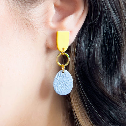 Col D ✦ Hellblau-gelbe Sommer Ohrringe