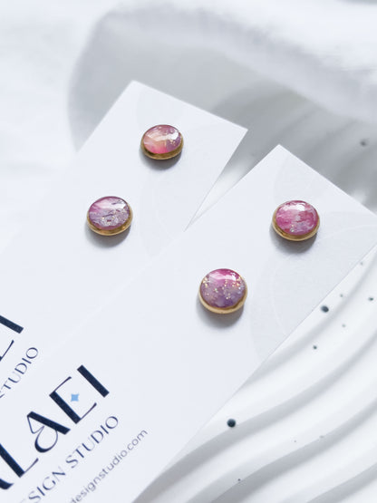 Col R ✦ Fuchsia-marmorierte Ohrstecker