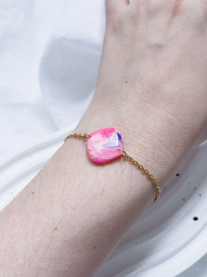 Col R ✦ Fuchsia-marmoriertes Statement Armband