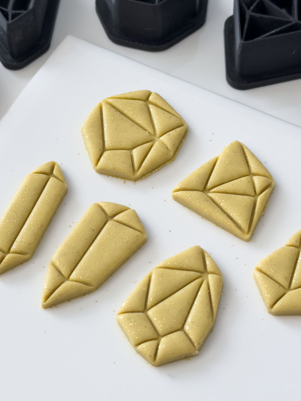 Detailed Gemstone Polymer Clay Cutter