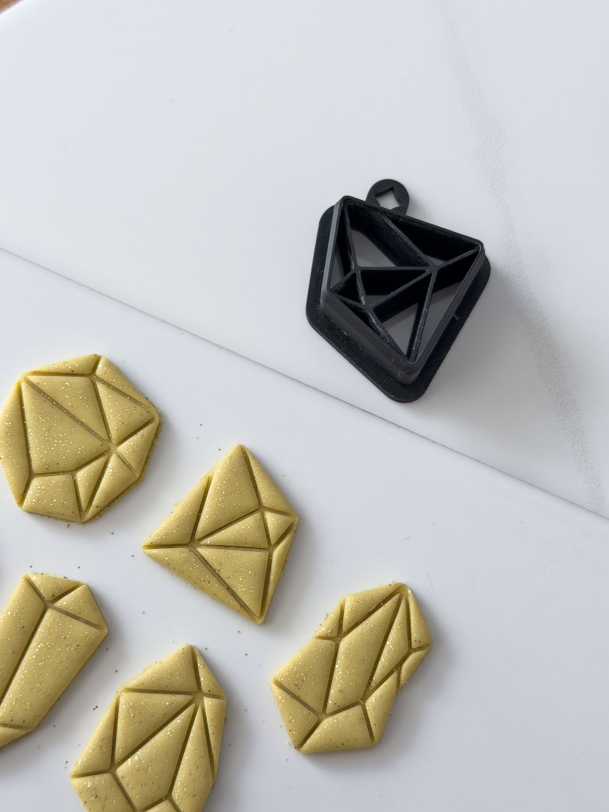 Detailed Gemstone Polymer Clay Cutter