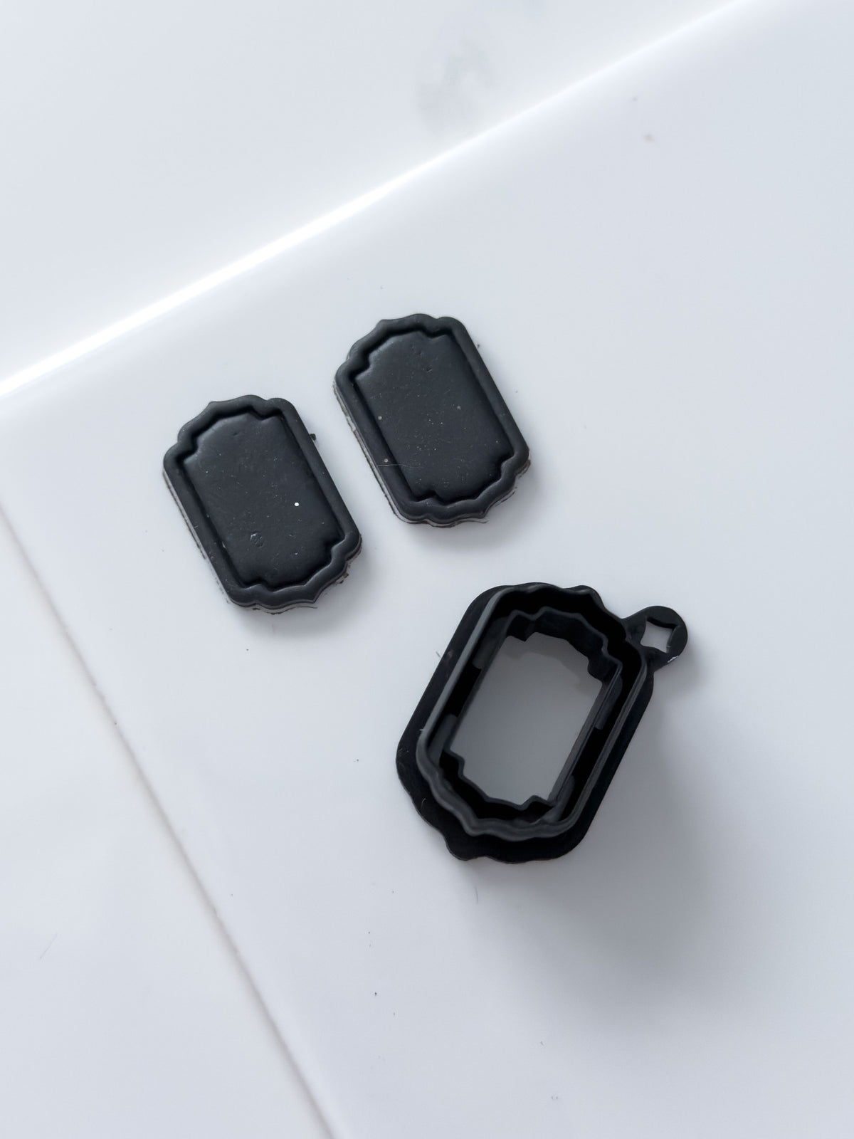 Detailed Vintage Frame Polymer Clay Cutter