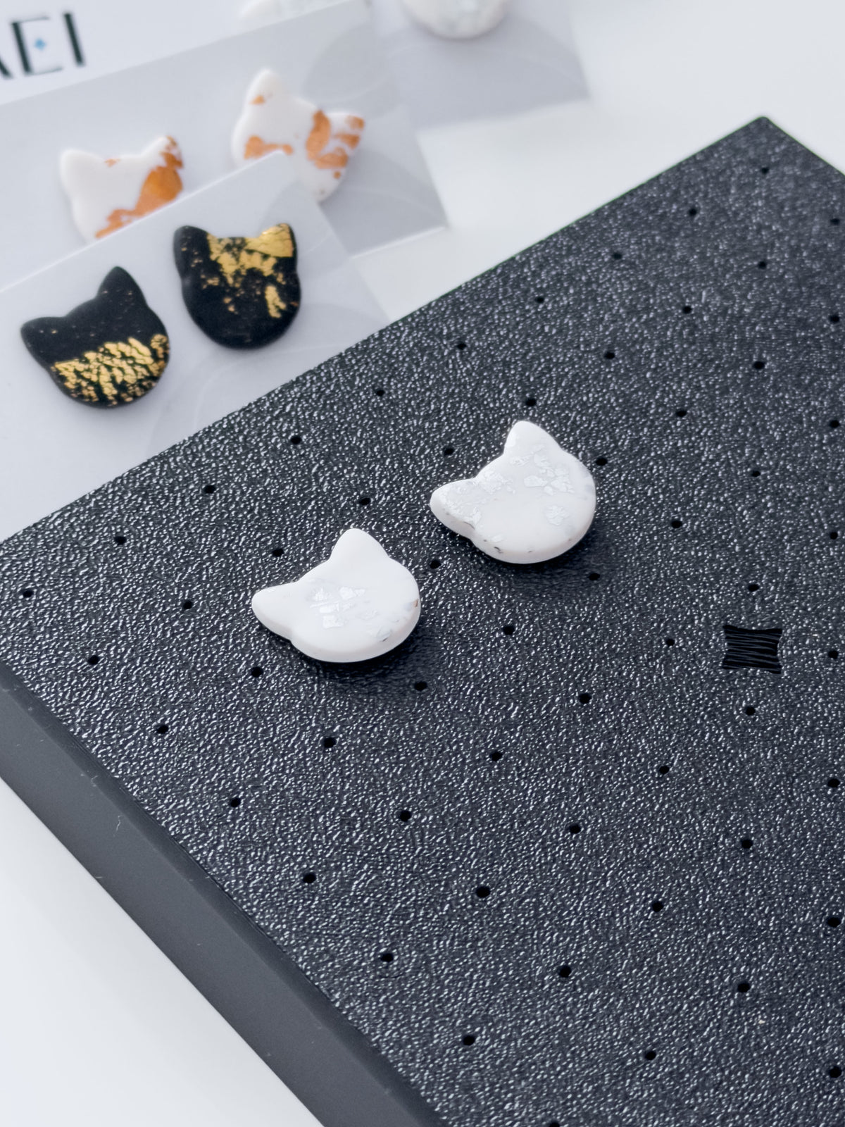 Glazing Stand for Earstuds