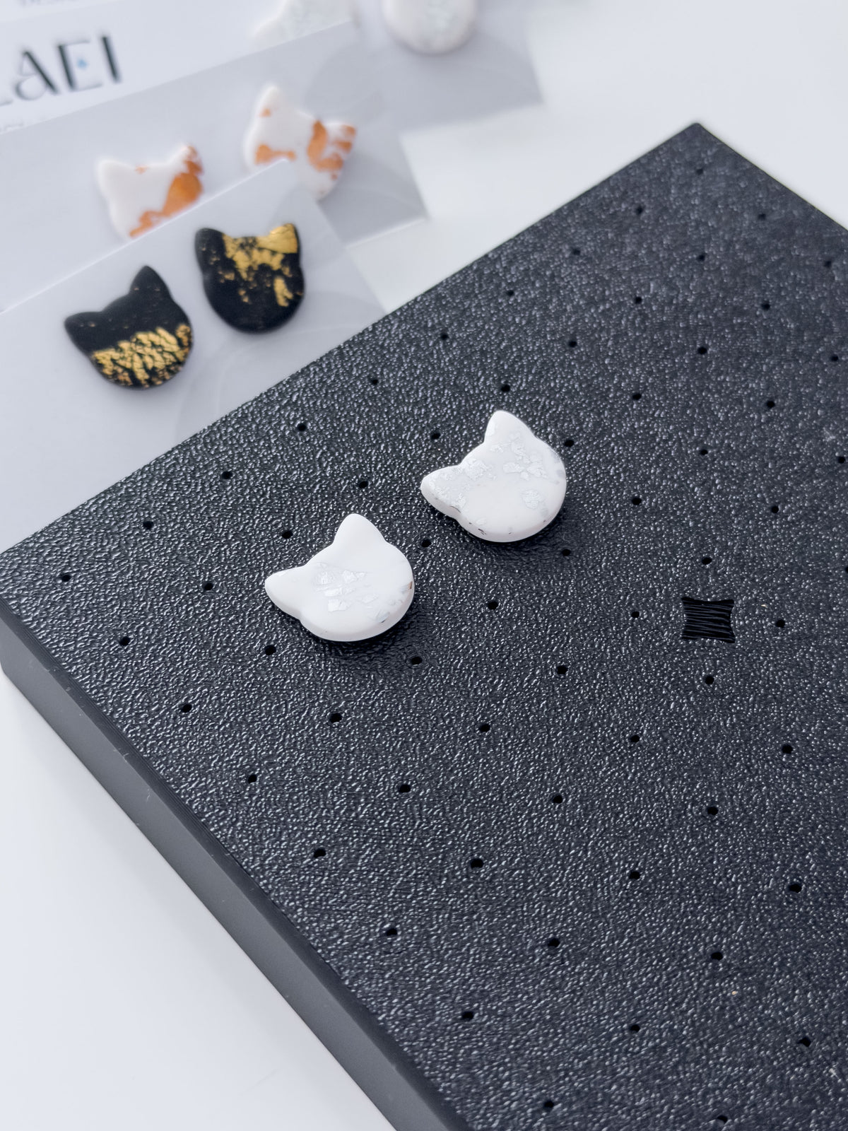Glazing Stand for Earstuds