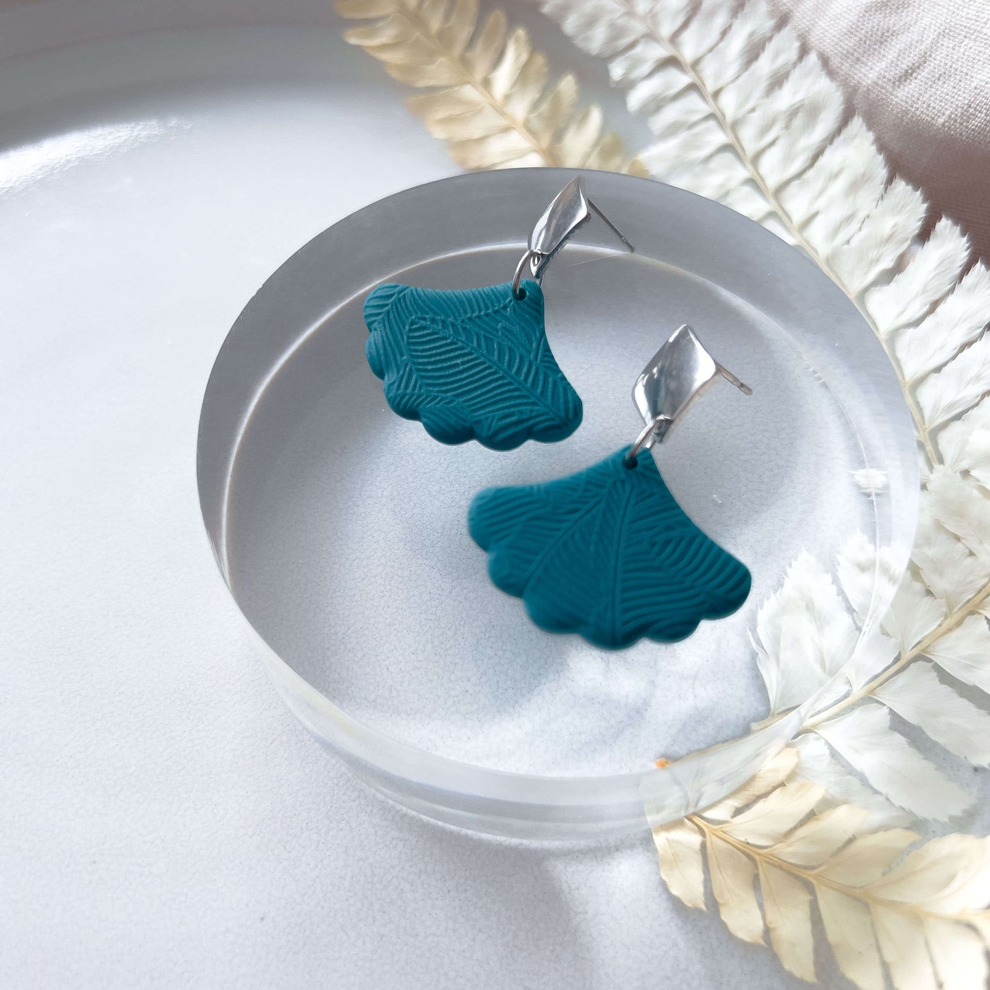 Col M ✦ Turquoise fan earrings in silver